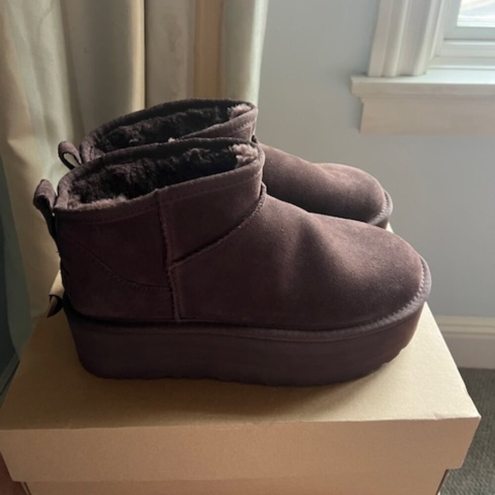 Ugg classic platform mini boots